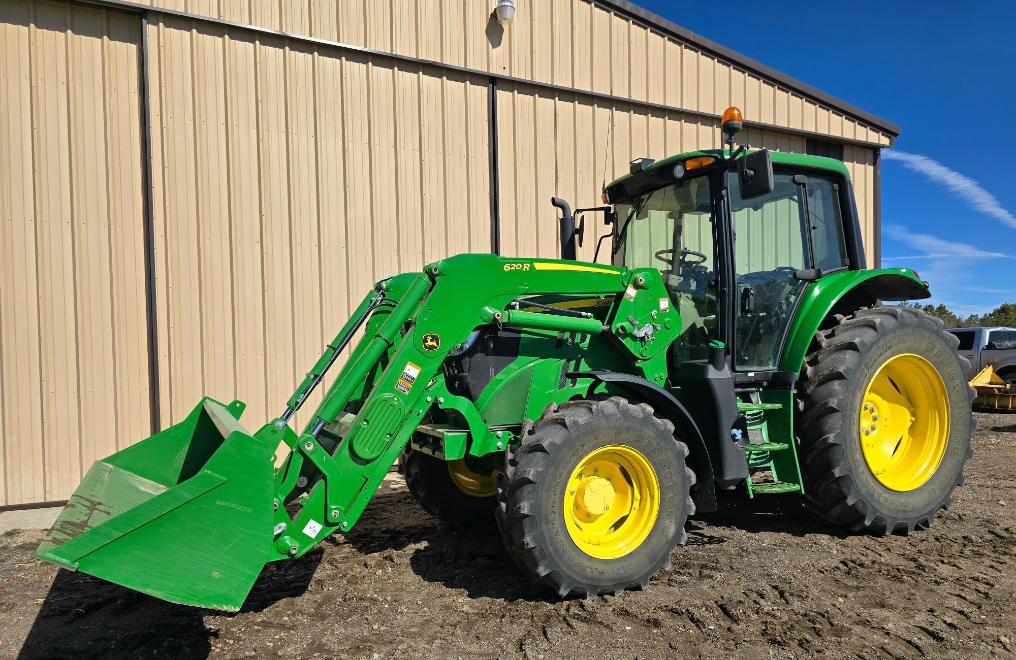 2019 John Deere 6130M 