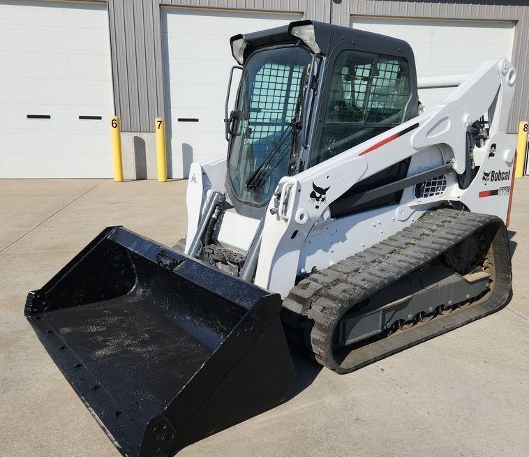 2018 Bobcat T770  tracked skid steer loader